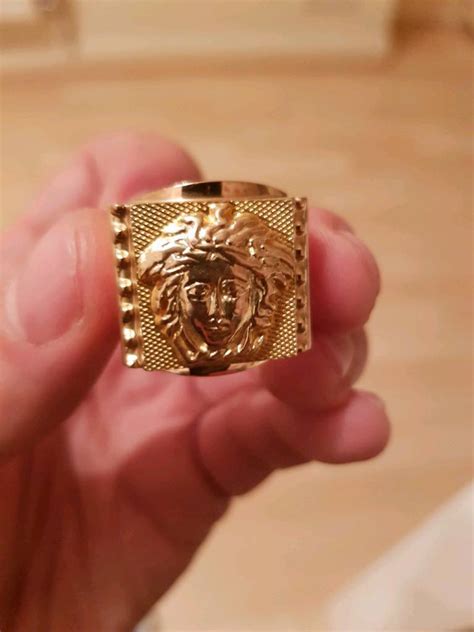 versace ring real gold.